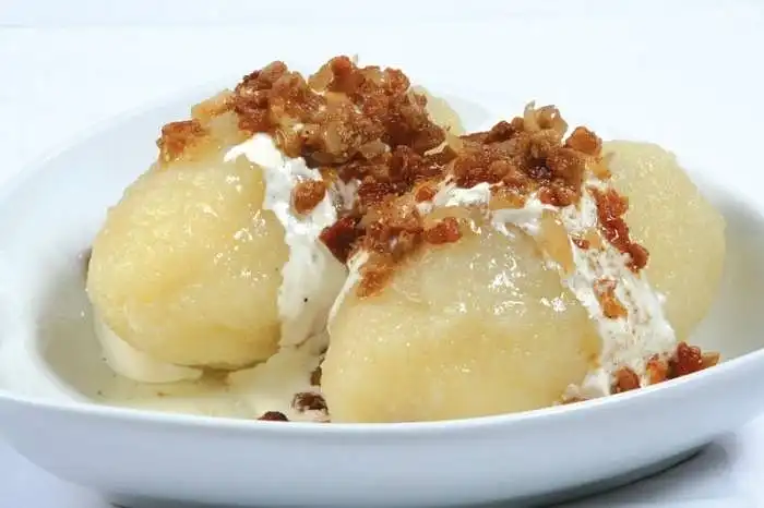 How many cepelinas (the dumpling of potatoes with meat inside) you can eat at one time?