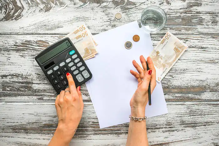 Finansinio švietimo trūkumas Lietuvoje