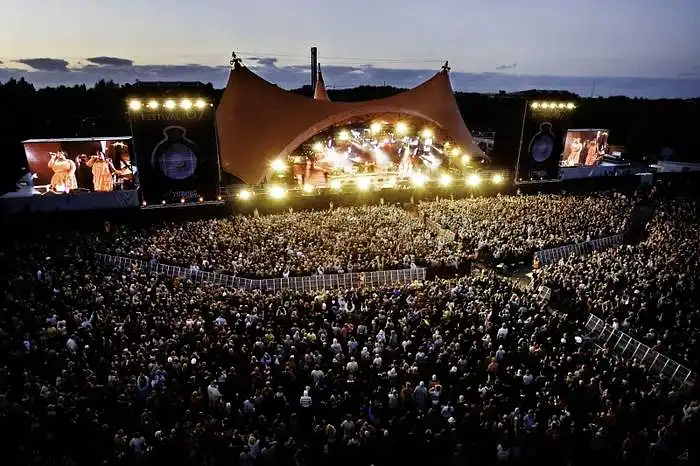 Ar populiarūs muzikiniai festivaliai po atviru dangum?