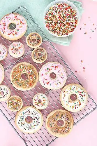 Naujo DONUTS brand'o apklausa