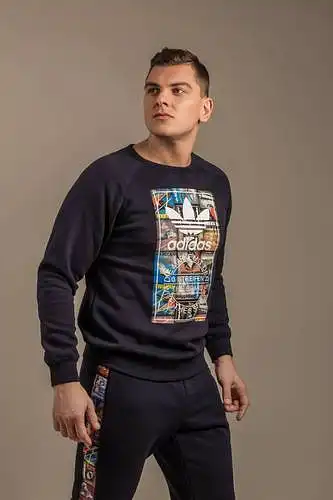8. Ar esate atkreipę dėmesį į šį prekės ženklo „Adidas“ ambasadoriaus reklamos vizualą (nr.1)? 