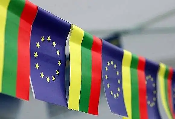 Lietuvos įstojimas į Europos Sąjungą mums atnešė naudą ar valstybės žlugimą?