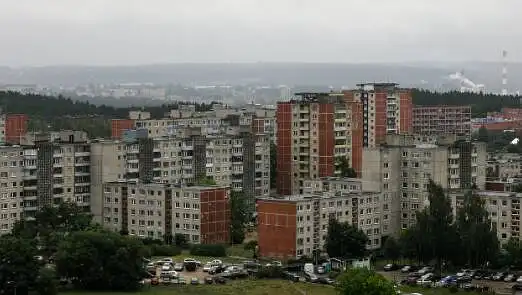 Oro tarša daugiabučiuose namuose