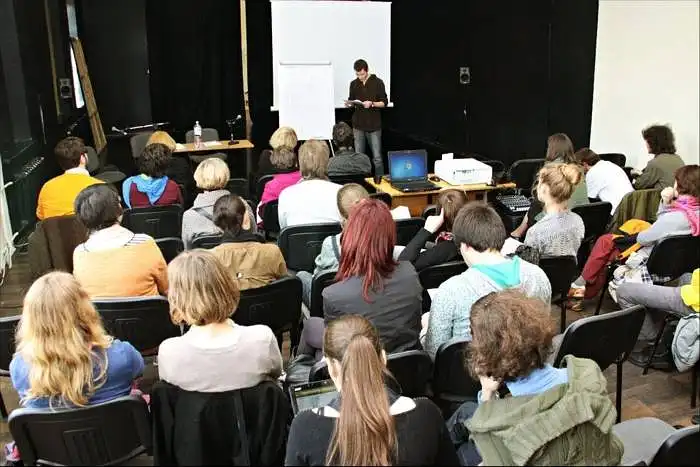 The Meaning and the Necessity of Theatre Students' Conferences