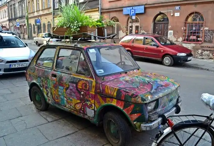 Kaip manote ar egzistuoja "vyriškos" ir "moteriškos" automobilių spalvos?