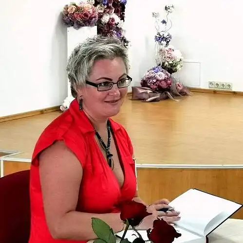 Egidija Jasukaitytė Vaitkienė. Rašytoja, knygos "Emigrantės" autorė