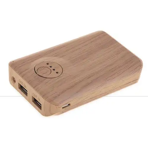 Ar norėtumėte įsigyti medinį rankų darbo powerbank`ą