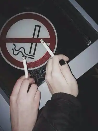 Sveikatinkime savo aplinką! Rūkymo problemos jaunimo tarpe.