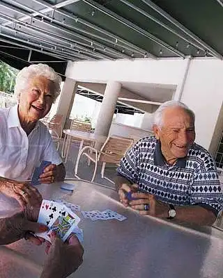 Pasiūlykite kokios vakaro programos norėtumėte (žaidimų, karaoke, vaidinimų, tik šokių, tik šokių ir gėrimo, žodžiu rašykit kas šauna į galvą, į rimtus pasiūlymus bus atsižvelgta)