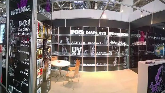 7.  Kokias emocijos pavaizduotos reklamoje?