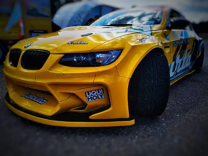 Tavo vairuojamas BMW automobilis