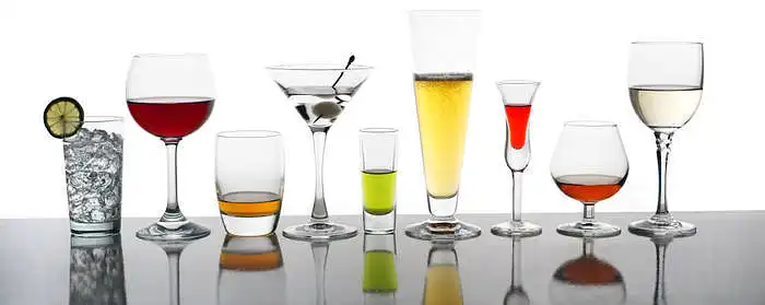 Jaunų žmonių alkoholio vartojimo įpročiai, lūkesčiai ir alkoholio reklamos vertinimas.