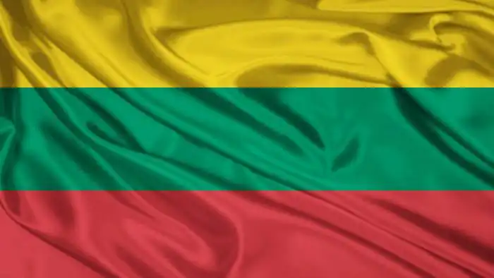 „SKIRTINGŲ KARTŲ POŽIŪRIS Į PILIETIŠKUMĄ“