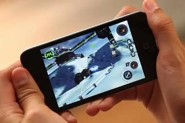 Išmaniojo telefono žaidimo dizaino kūrimas