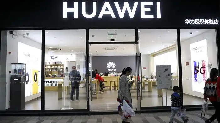 Samsung ir Huawei prekių ženklų palyginimas. Kiek sutinkate ar nesutinkate su šiais teiginiais, susijusiais su Huawei produktais?