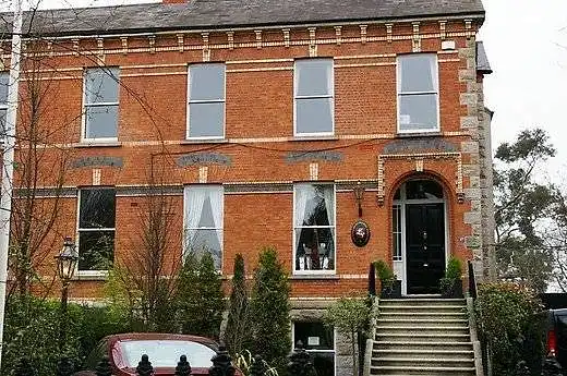 Lietuvos respublikos Ambasados Airijoje konsulinio priėmimo laikas.