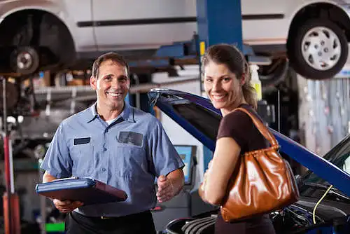 Ar žinote savo teises priduodant ir atsiimant automobilį autoservise?