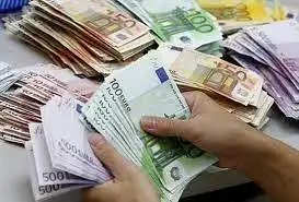 3. Jūsų mėnesio pajamos / Your monthly income