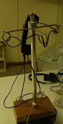 5 balų skalėje, įvertinkite šį telefono laikiklį Vertindami atsižvelkite į kūrybingą išpildymą ir pagaminto daikto funkcionalumą.