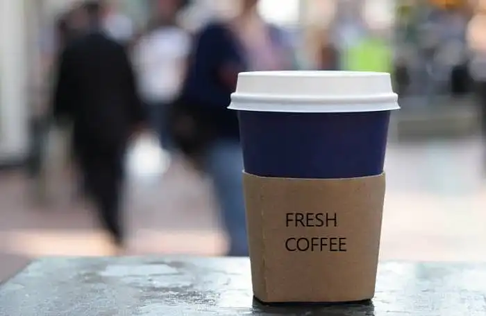 Atsinaujinęs "FRESH COFFEE" kavos puodelis