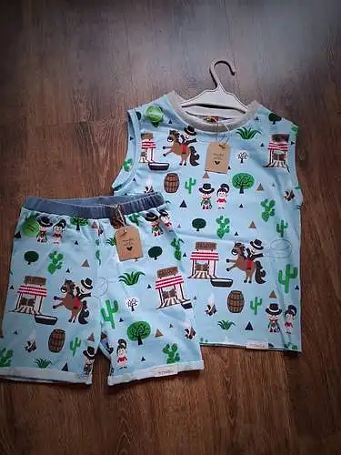 Iš kokių audinių renkatės vaikiškas pižamas?