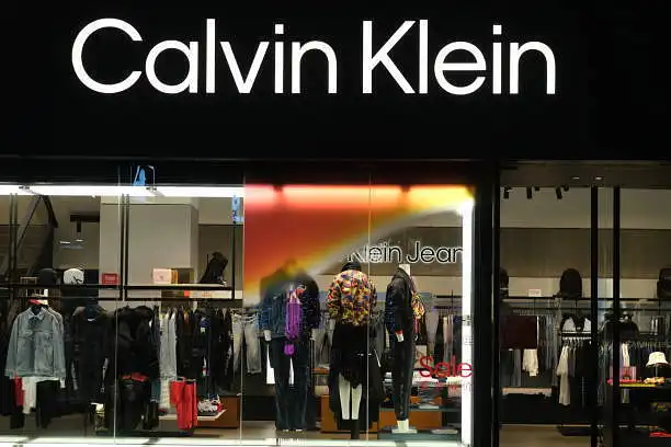 New Yorker ir Calvin Klein prekių ženklų palyginimas. Kiek sutinkate ar nesutinkate su šiais teiginiais, susijusiais su Calvin Klein produktais?