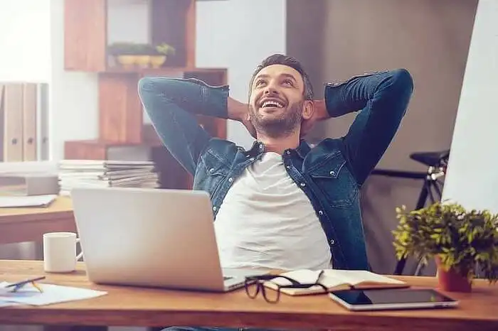 Pirkprotingai: samdomas darbas ar nuosavas verslas? Kurį variantą renkatės Jūs?