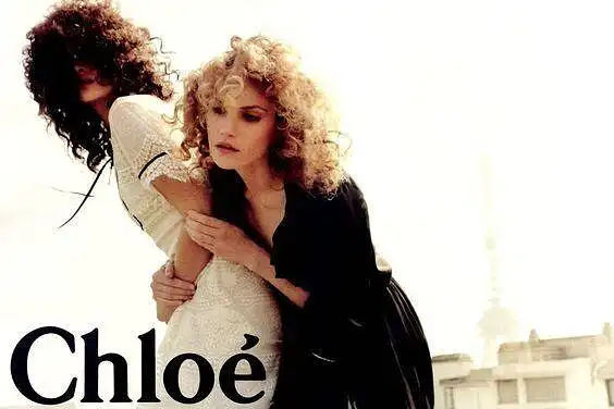  Chloé