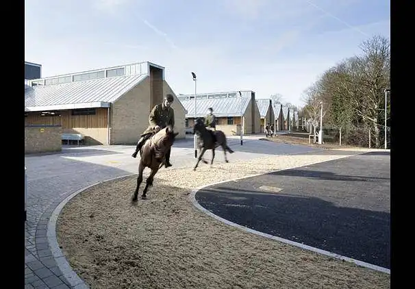 Architektūrinė idėja "Veterinarijos ir Gyvulininkystės inovacijų centras"  