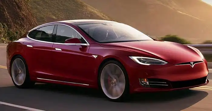 Vartotojų požiūrį į prekės ženklą "Tesla" lemiančių veiksnių tyrimas