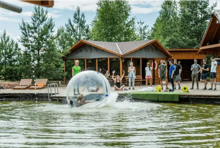 Aerodream (sodyba renginiui, šventei, vestuvėms ir poilsiui) vieta buvo pasirinkta mūsų įmonės kalėdiniam vakarėliui, vasaros šventei, įmonės renginiui, komandos formavimo renginiui