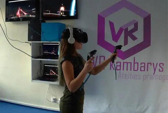 Virtualios realybės užsiėmimai (http://vrcafe.lt)