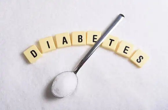 Sergančiųjų cukriniu diabetu informuotumas apie pėdų savipriežiūrą